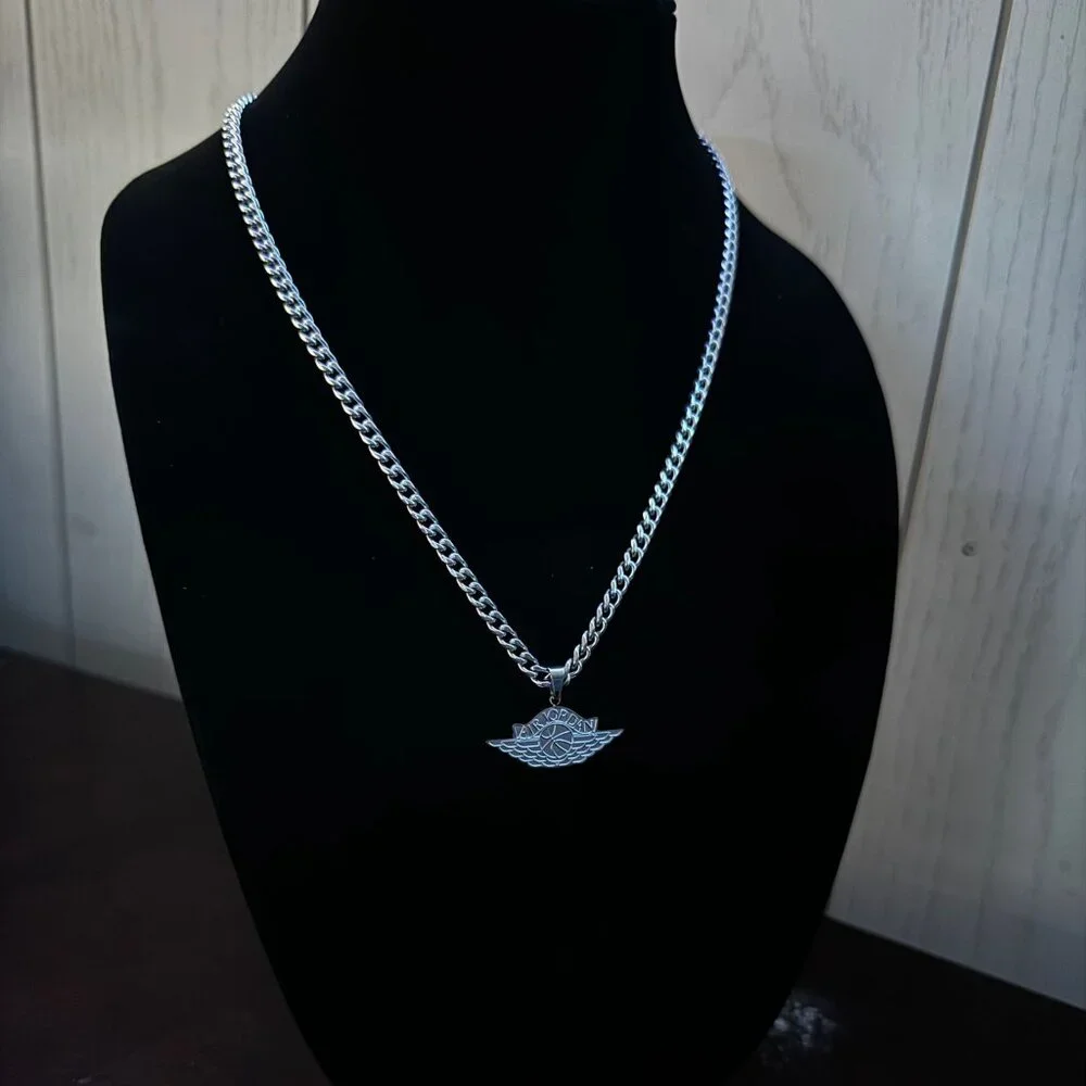 Air Jordan Cuban Necklace - Jumpman - 5mm Cuban - 22 Inches - Baseball NBA - Picture 2 of 2